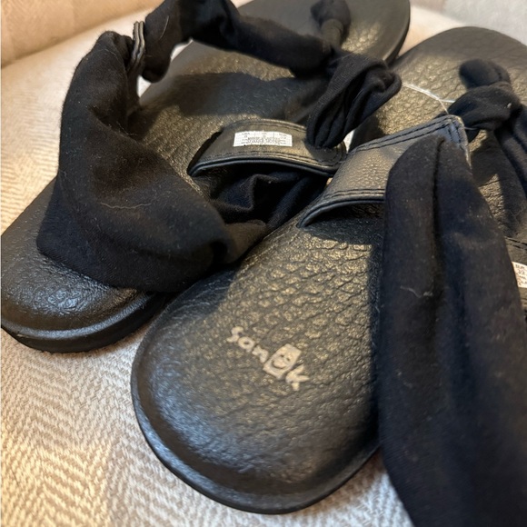 NWT Sanuk Black Yoga Slinglet Sandals - Picture 2 of 5